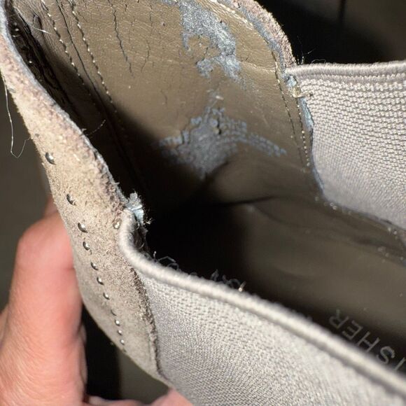 Marc Fisher Bellie Studded Suede Pull On Heeled Chelsea Boots size 7 - Picture 8 of 8